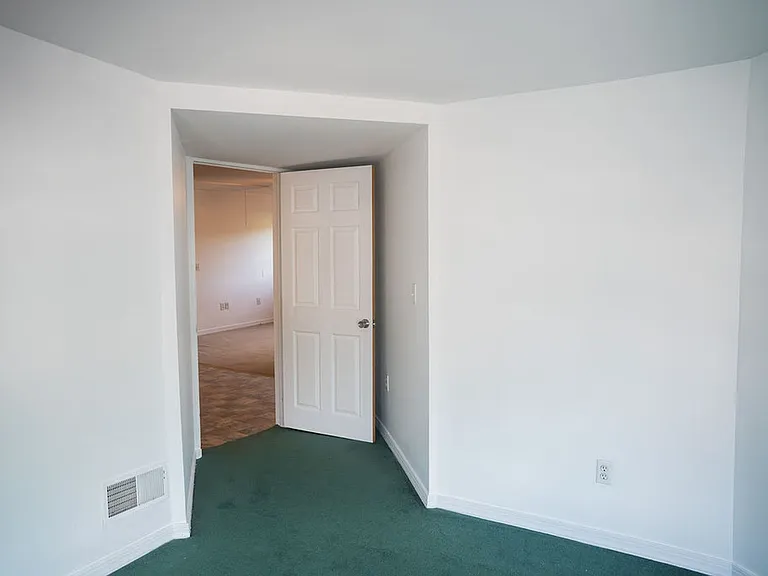 301 S. Main Street — Photo 20