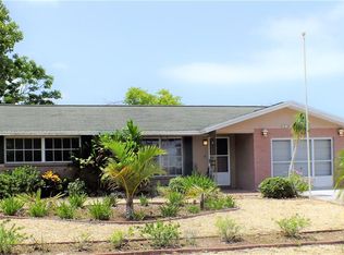 7624 Pineapple Ln, Port Richey, FL 34668