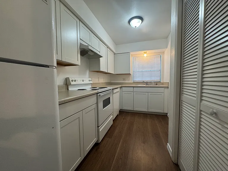 221 S Cypress Way #231 — Photo 7
