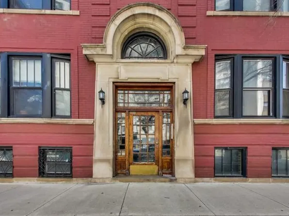 501 W Belmont Ave APT 2, Chicago, IL 60657