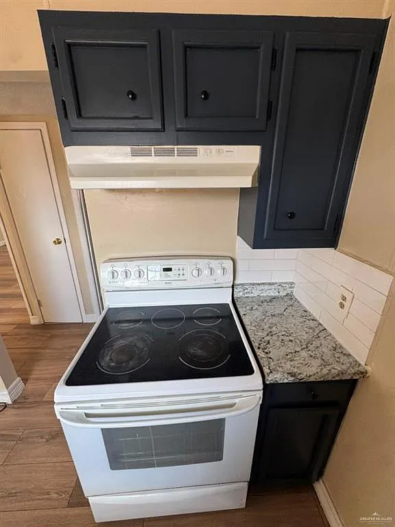 1 bed, 1.0 bath, 760 sqft, $700 — Photo 4