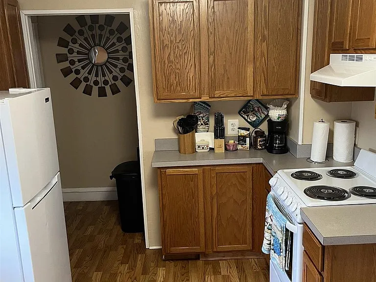106 N Rosborough Ave #3 — Photo 9