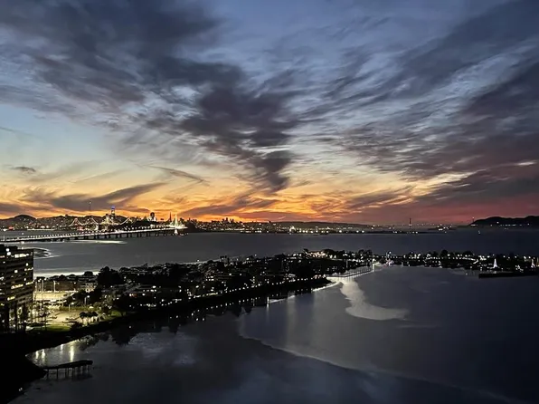 6363 Christie Ave APT 2417, Emeryville, CA 94608