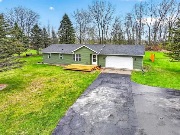 W3903 Adolph Rd, Black Creek, WI 54165