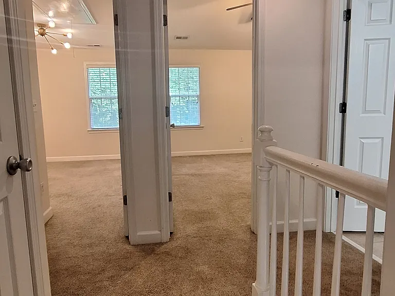 4633 Malone Ct — Photo 38