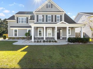 417 Aurora Pl, Hampstead, NC 28443