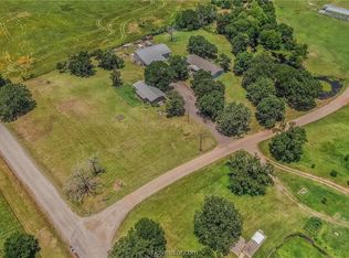 1552 Sand Creek Rd, Bryan, TX 77808