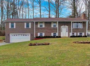 522 Company Farm Rd, Aspers, PA 17304