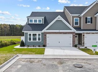 401 Hermon Dew Dr, Chesapeake, VA 23323