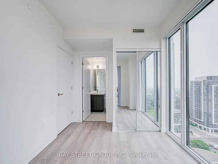 5858 Yonge St #2023 — Photo 32
