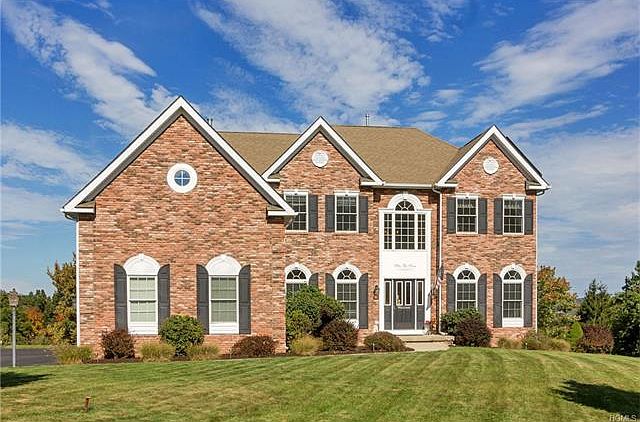 1st image of 75 Fredrick Dr