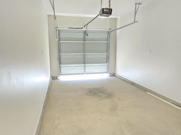 11477 Van Nuys Dr, Socorro, TX