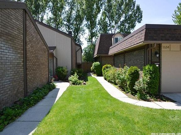 2nd image of 1684 E Cannes Way