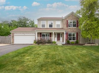 767 Creek Bend Ln, Antioch, IL 60002