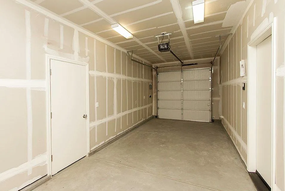 3538 Luminary Way — Photo 4