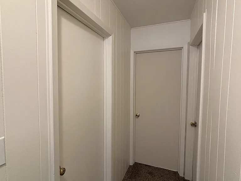 508 NW Obrien Rd — Photo 6