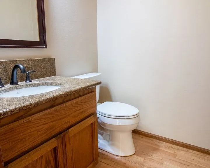 24435 SE 42nd Pl — Photo 17