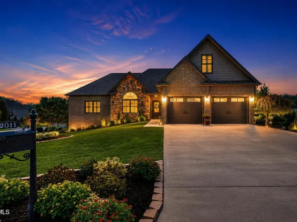 2011 Carson Way, Piney Flats, TN 37686
