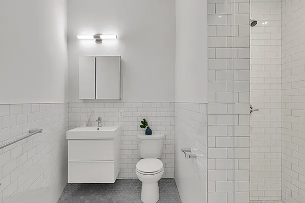 Rented by Owner | media 32