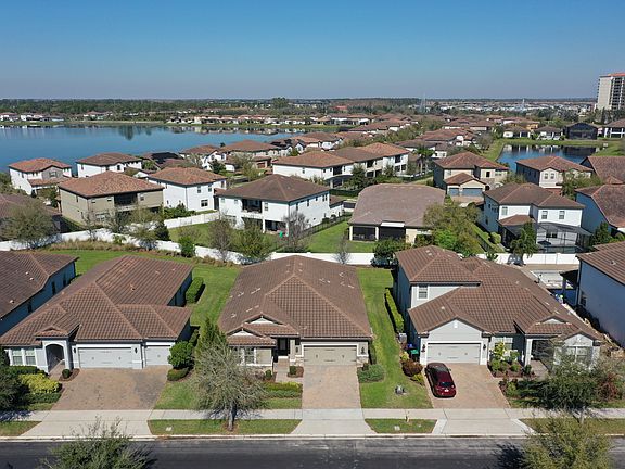 2nd image of 10926 Citron Oaks Dr