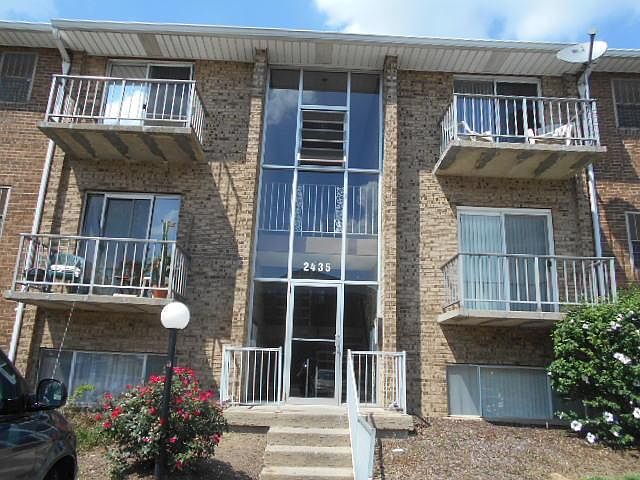 1st image of 2435 Mustang Dr APT 9