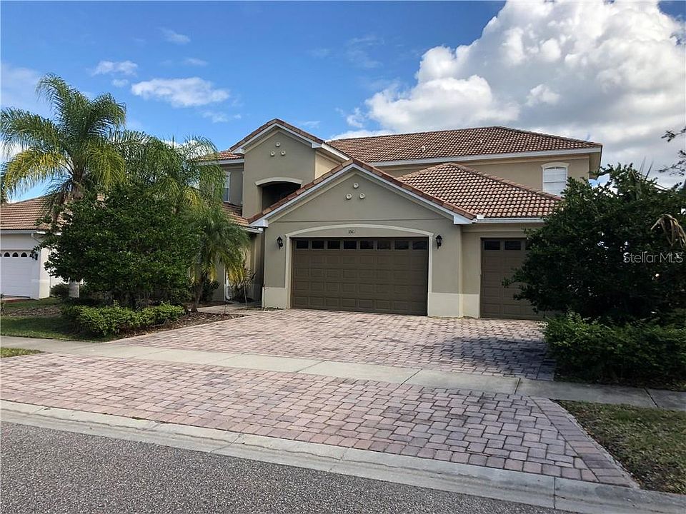 1st image of 3511 Valleyview Dr