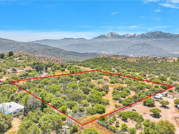 4868 Decker Rd, Oak Hills, CA 92344