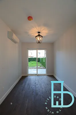 Rented by Miron Realty Group | media 45