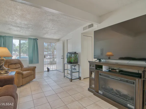 1456 W Knox St, Tucson, AZ 85705