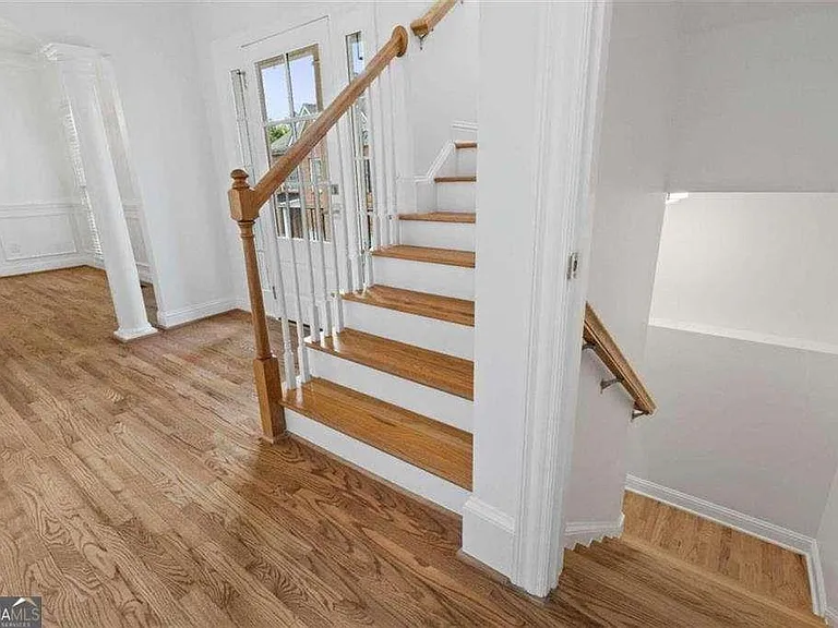 1711 Summit Glen Ln — Photo 38