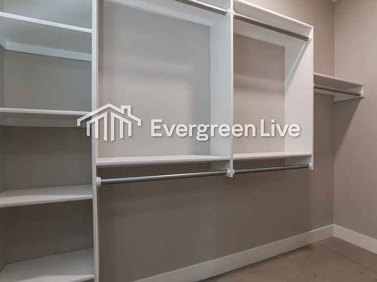 217 E Northern Ct — Photo 9