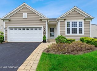 3041 Ravinia Cir, Mundelein, IL 60060