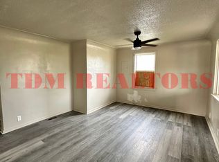 2172 Lodge Rd, Flint, MI 48532