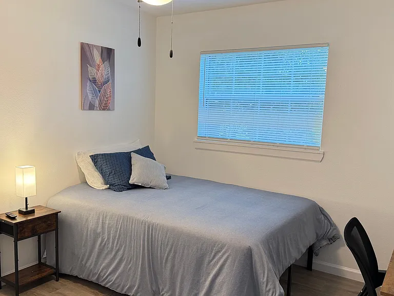 Montego Ln — Photo 1