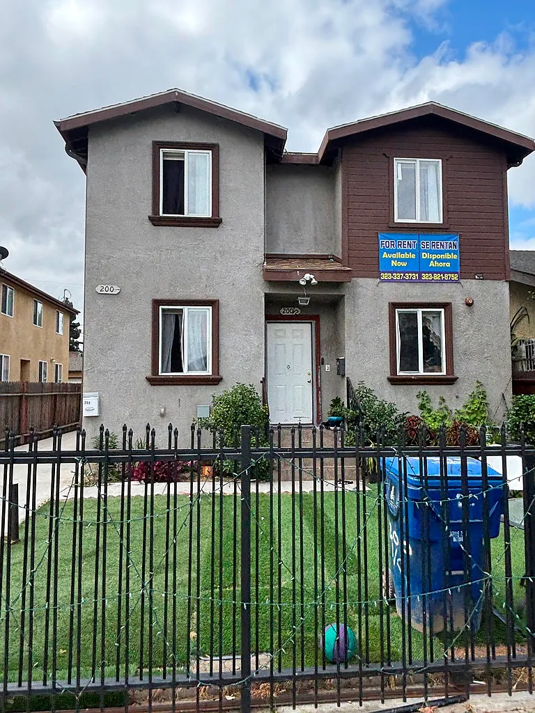 5 bed, 1709 sqft, $3,800 — Photo 1