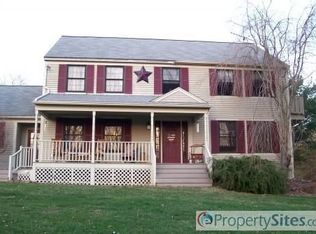 185 Pierce Rd, West Brookfield, MA 01585
