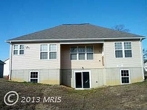 2nd image of 46195 Seabiscuit Ln