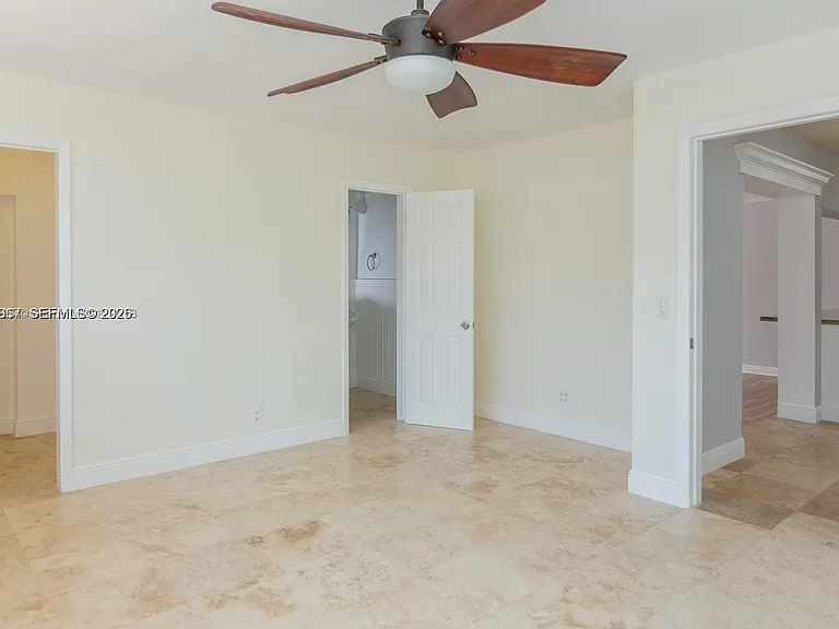 5520 Hayes St — Photo 12