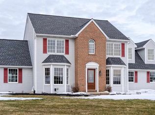 6130 Forrestal Cir, Harrisburg, PA 17112