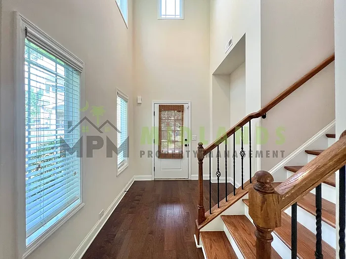 248 Cherokee Pond Ct — Photo 4
