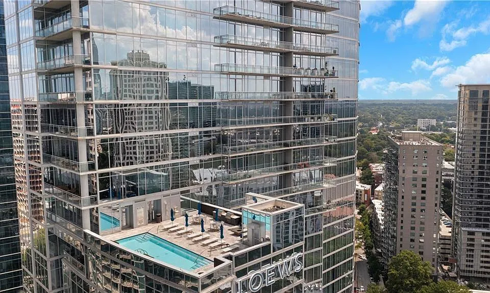 1065 Peachtree St NE #3103