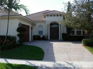 6995 Isla Vista Dr, West Palm Beach, FL 33412