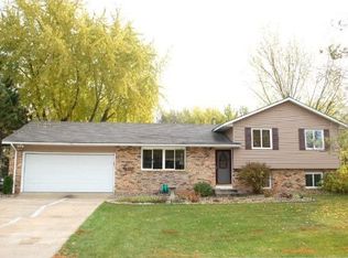 507 Edgewood Ave, Stillwater, MN 55082