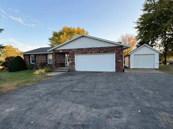 893 City Limits Rd, Lancaster, WI 53813