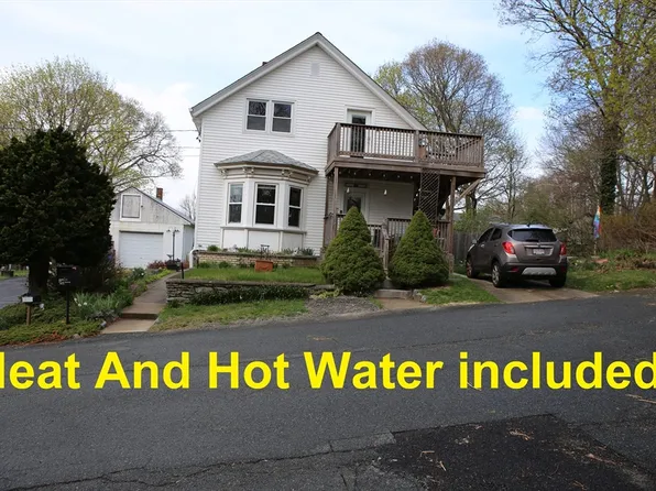 134 Baldwin St #2, Fall River, MA 02720