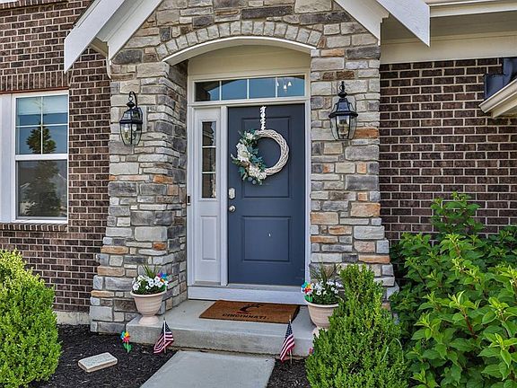 3rd image of 1012 Paisley Ct