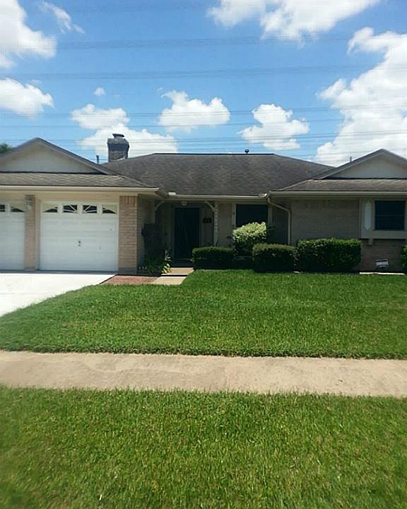1st image of 1717 Woodcrest Dr