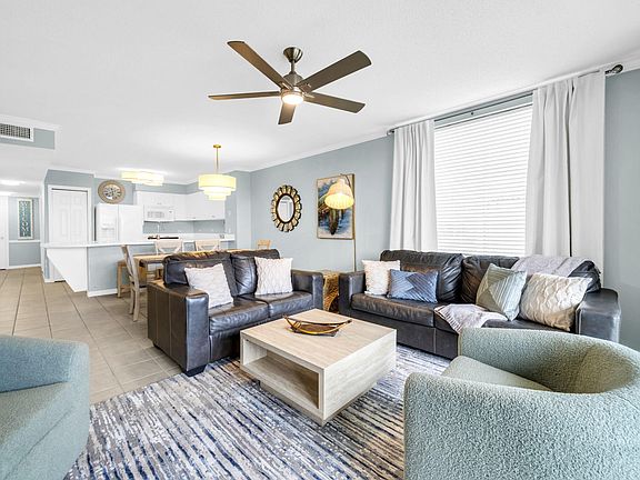 4th image of 520 Santa Rosa Blvd APT 100