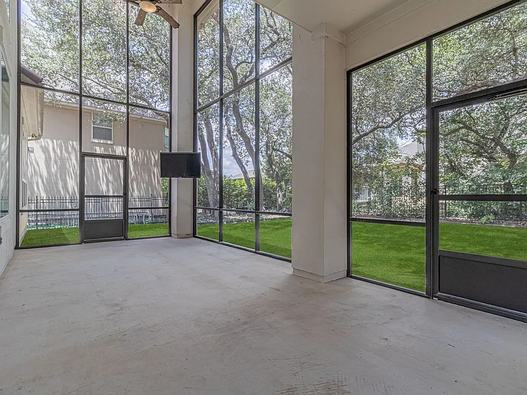2727 Sonata Park — Photo 27