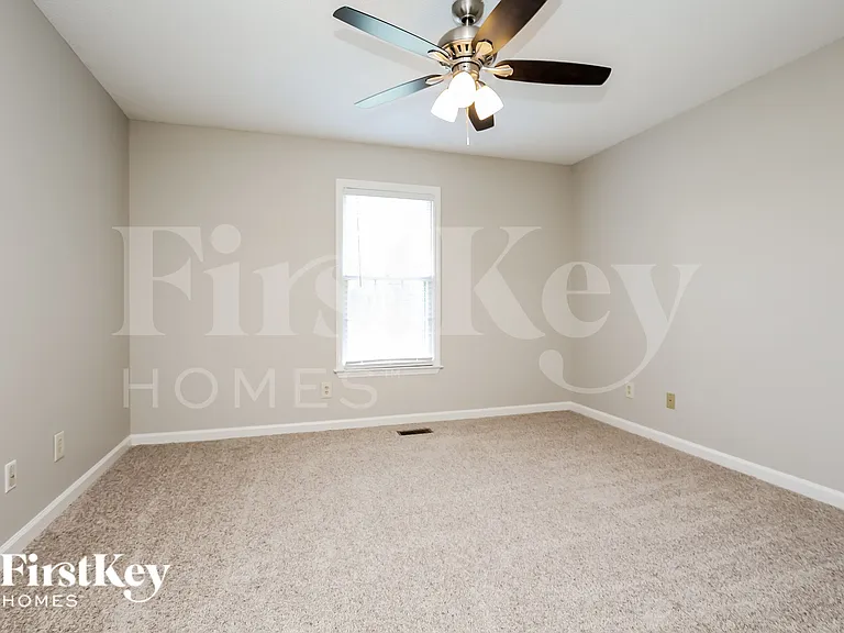 5496 Burnt Knob Rd — Photo 9